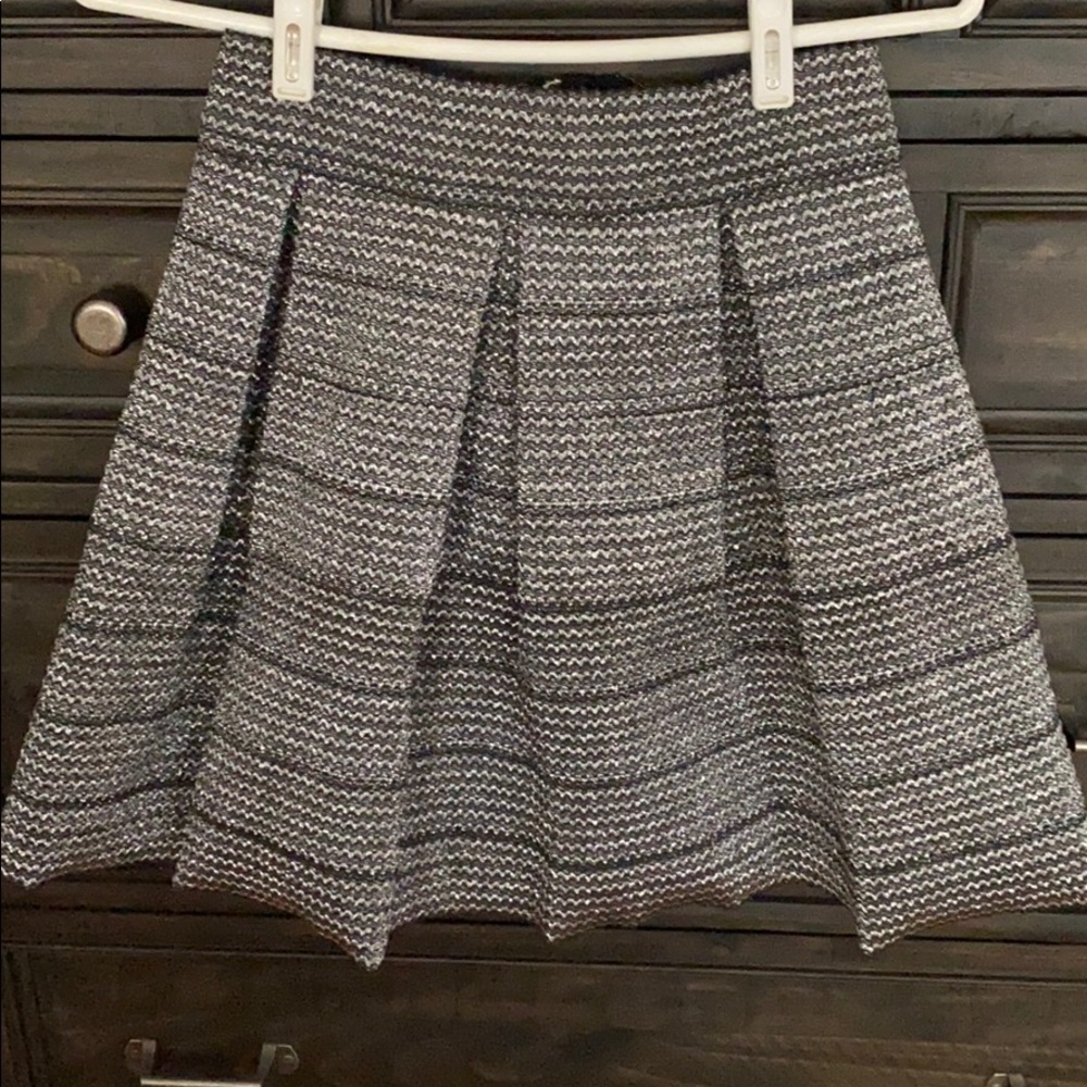 Ginger G pleated black and silver skirt